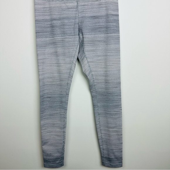 Zella Women's Gray Workout Leggings Size Medium - Picture 2 of 6